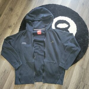 Unique Nike Tech